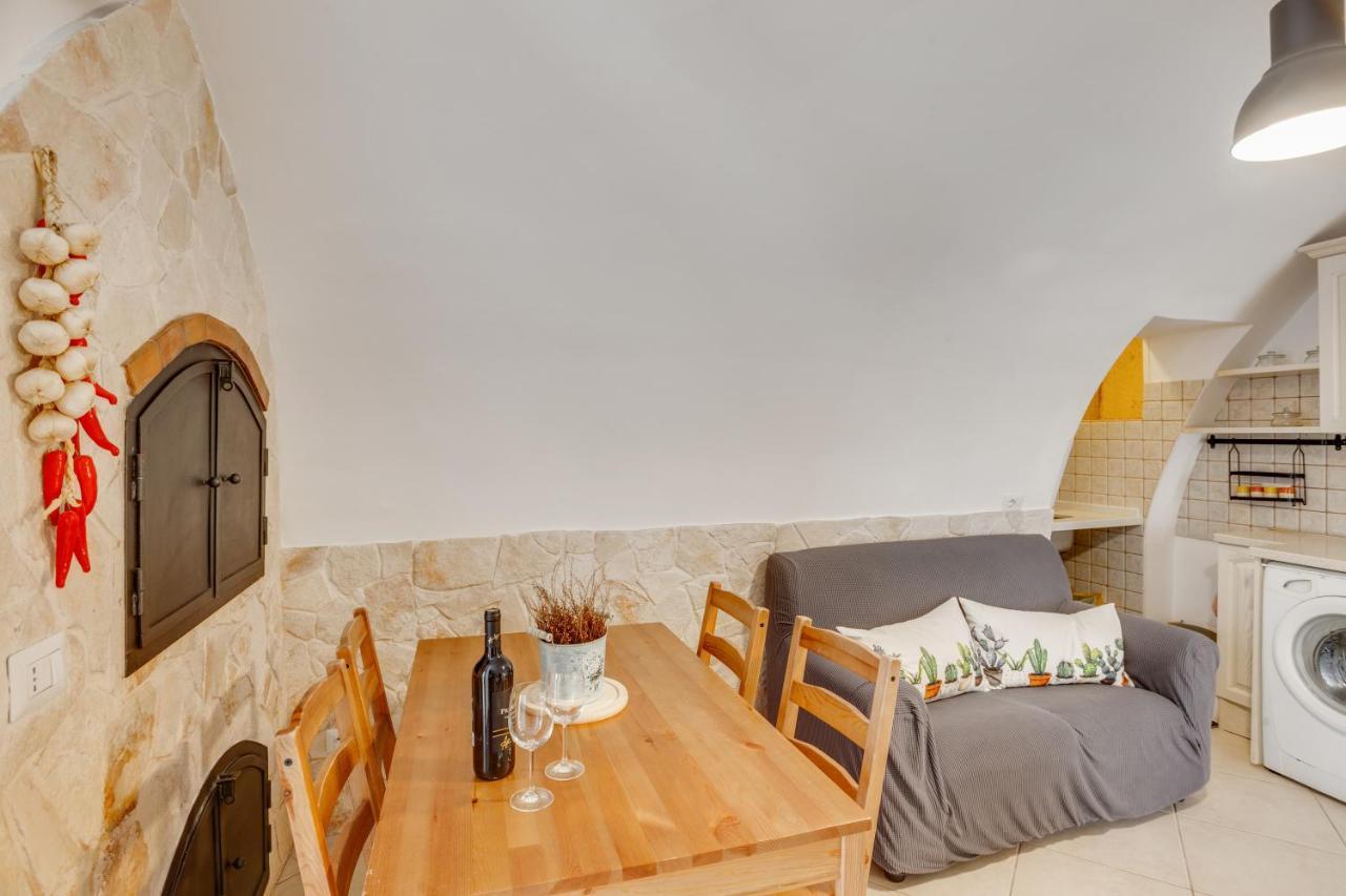 Апартаменты La Chicca Historic Center Beautiful Flat Монополи Экстерьер фото
